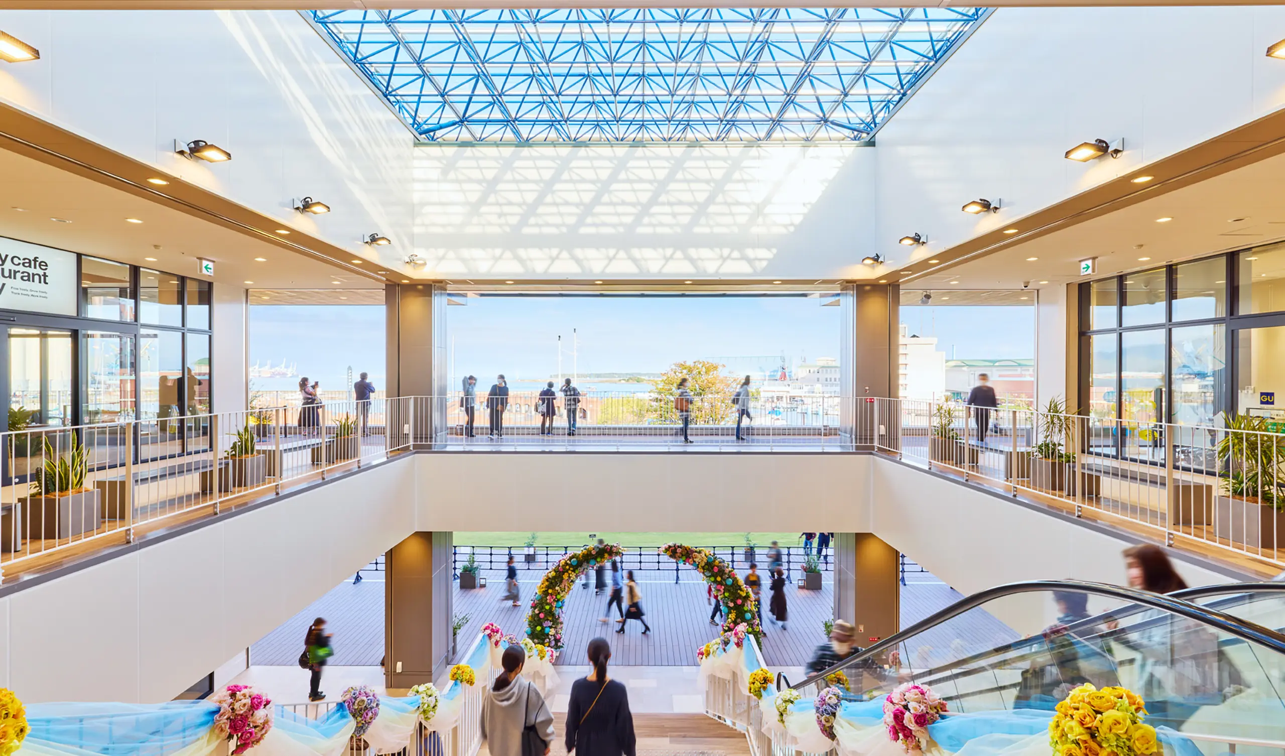 S-PULSE DREAM PLAZA PARK-side