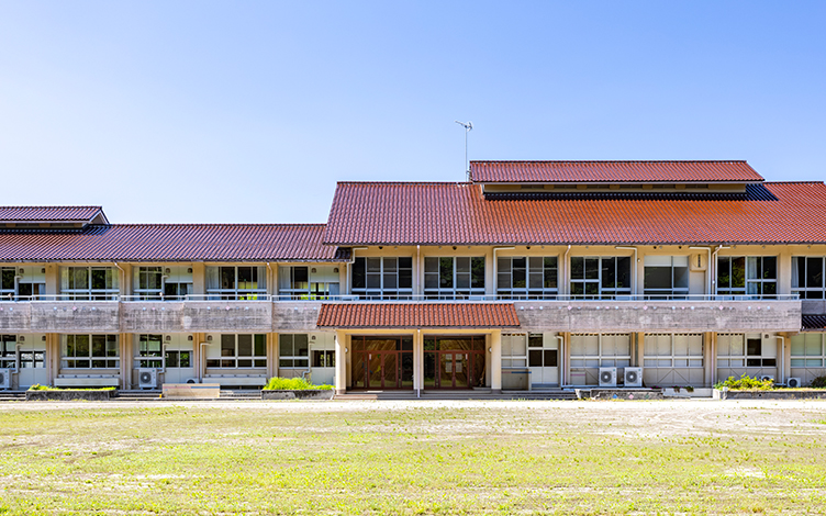 YAMAGA BASE｜株式会社 スペース